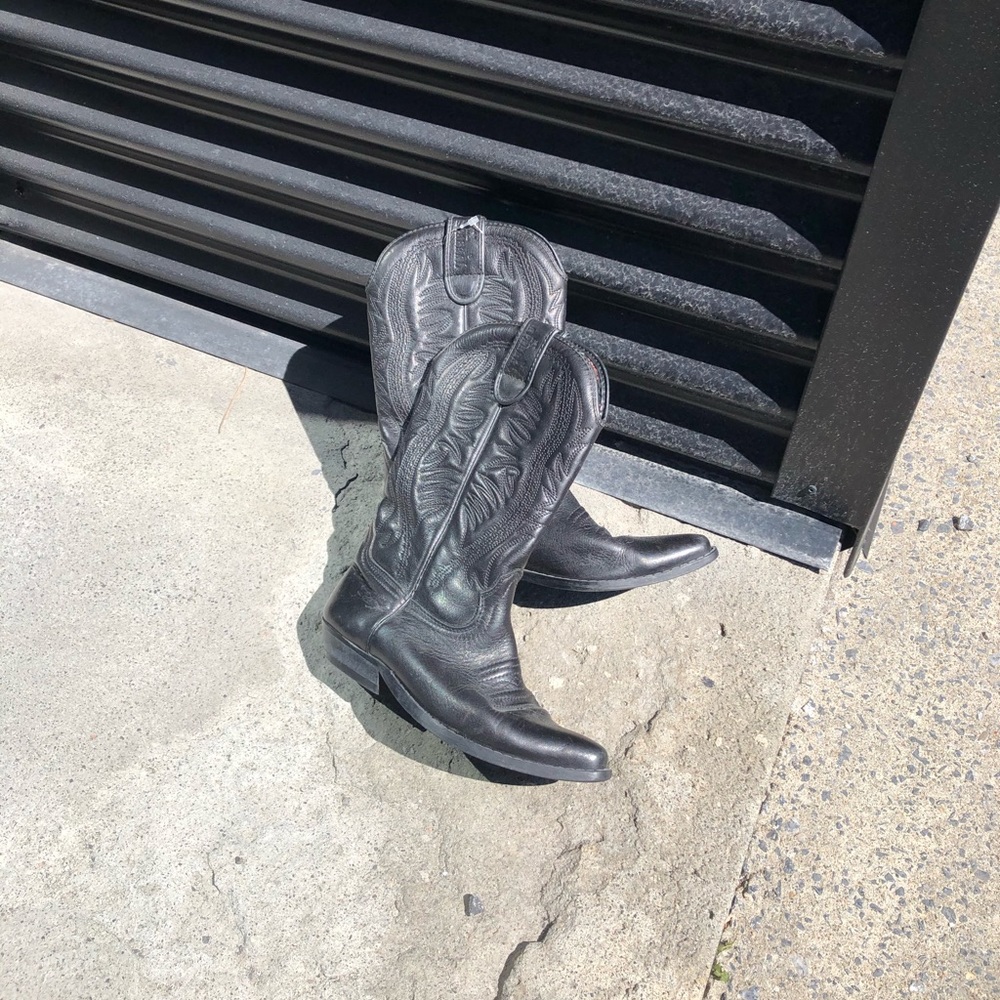 vintage cowboy boots